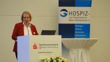 HPVBW-Mitgliederversammlung: Ute Epple berichtet über die stationäre Hospizarbeit des HPVBW - Foto: Birgit Beurer